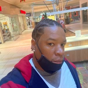 Meet your Posher, Phillip